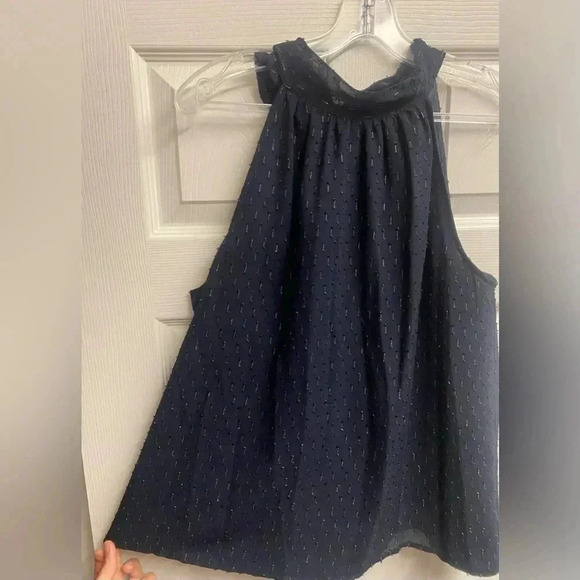 *SOLD*J. Crew Halter Top With Shimmer Design Size 12 - Picture 3 of 6